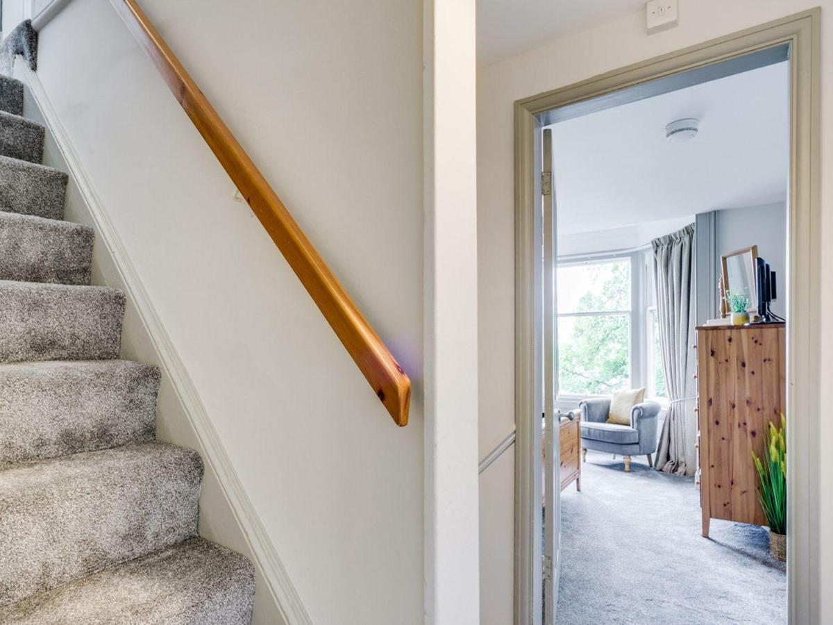 Gorgeous Cottage In Bowness Exterior foto